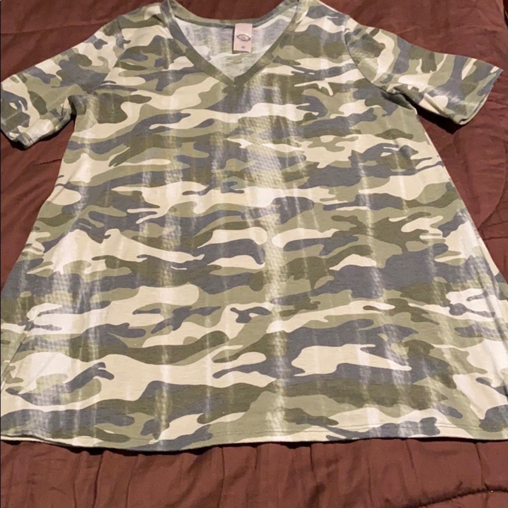 Pink Coconut Boutique Brand. EUC!